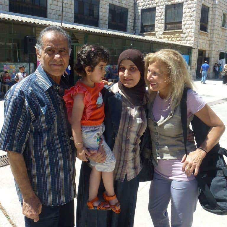 Au Liban rencontre d'enfants avec l'Unicef dans un camp de réfugiés syriens.