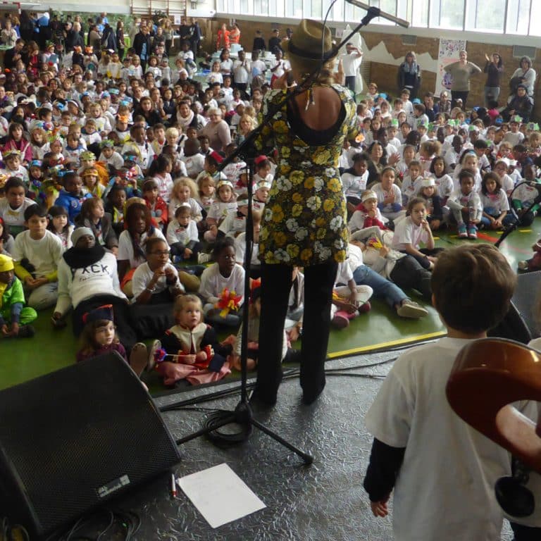 Concert à Montmartre chez Bernard mon père à la fête des vendanges