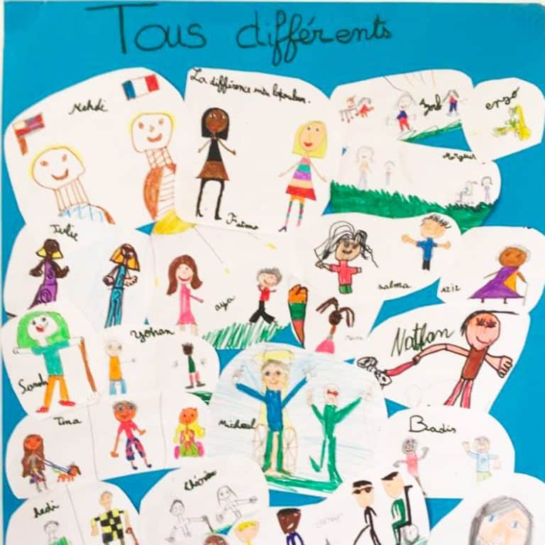 Jolis dessins sur la différence réalisés par des enfants de l'école La Marsa à Tunis